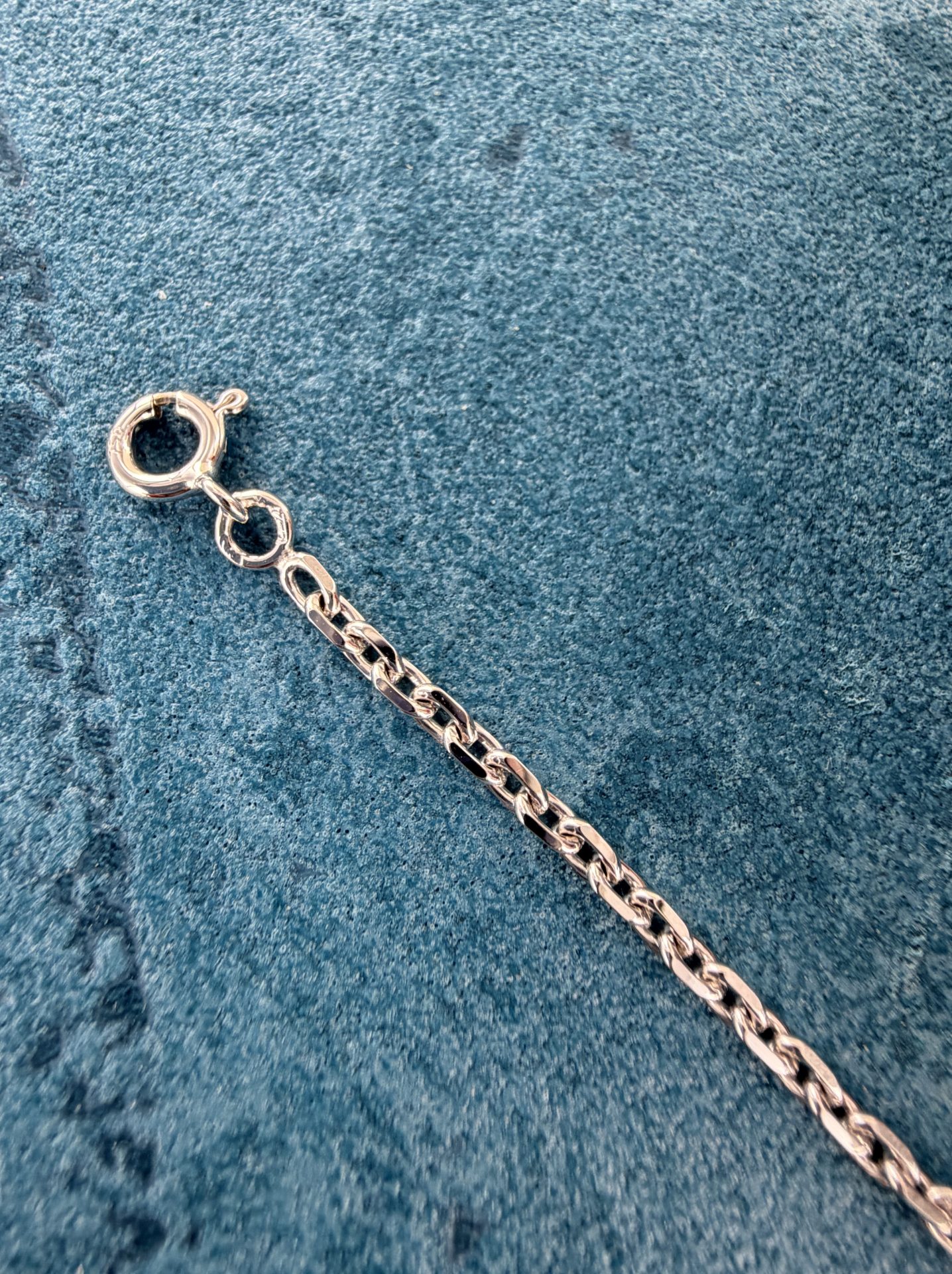 Identité Bébé or blanc 18 carats maille forçat – Image 3