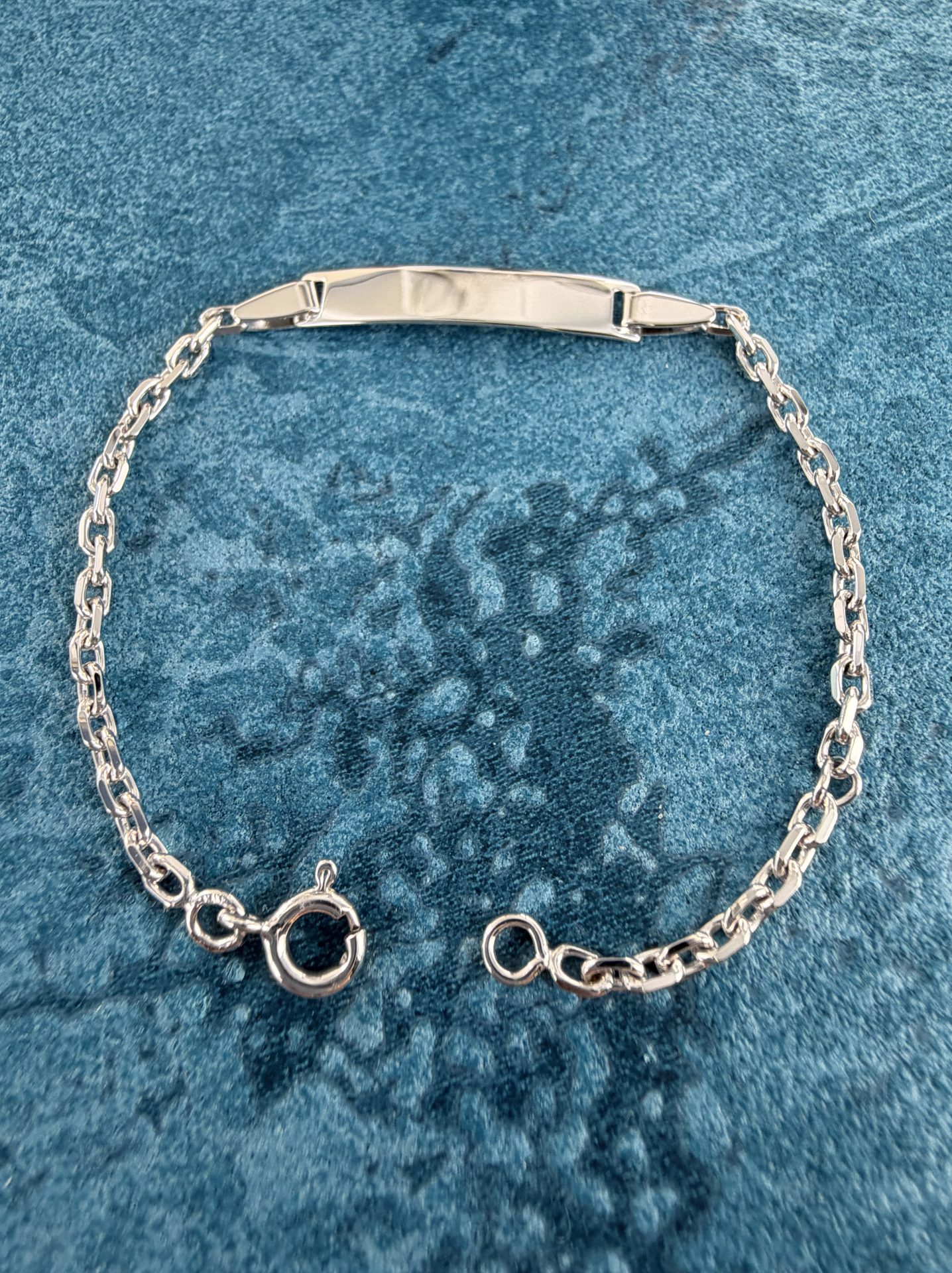 Identité Bébé or blanc 18 carats maille forçat